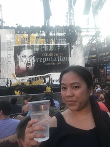 Taylor Swift Reputation Stadium Tour