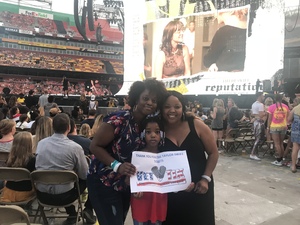 Taylor Swift Reputation Stadium Tour