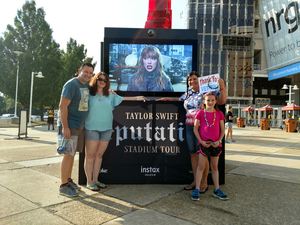 Taylor Swift Reputation Stadium Tour