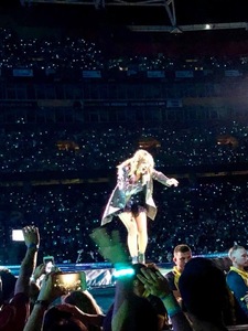 Taylor Swift Reputation Stadium Tour