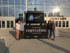 Taylor Swift Reputation Stadium Tour - Pop