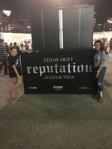 Taylor Swift Reputation Stadium Tour - Pop