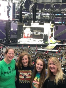 Taylor Swift Reputation Stadium Tour - Pop