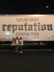 Taylor Swift Reputation Stadium Tour - Pop