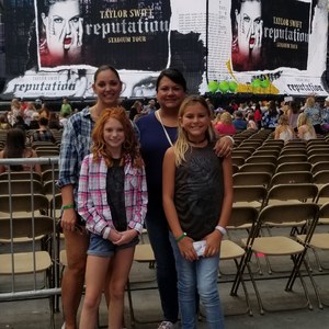 Taylor Swift Reputation Stadium Tour - Pop