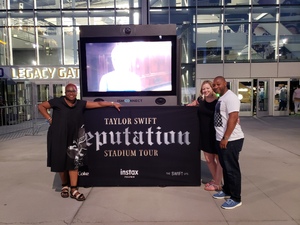 Taylor Swift Reputation Stadium Tour - Pop