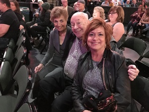 Rod Stewart W/ Special Guest Cyndi Lauper - Pop