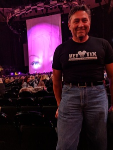 Rod Stewart W/ Special Guest Cyndi Lauper - Pop
