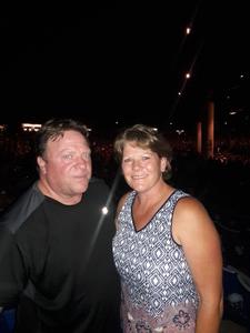 Lady Antebellum and Darius Rucker Summer Plays on Tour - Country