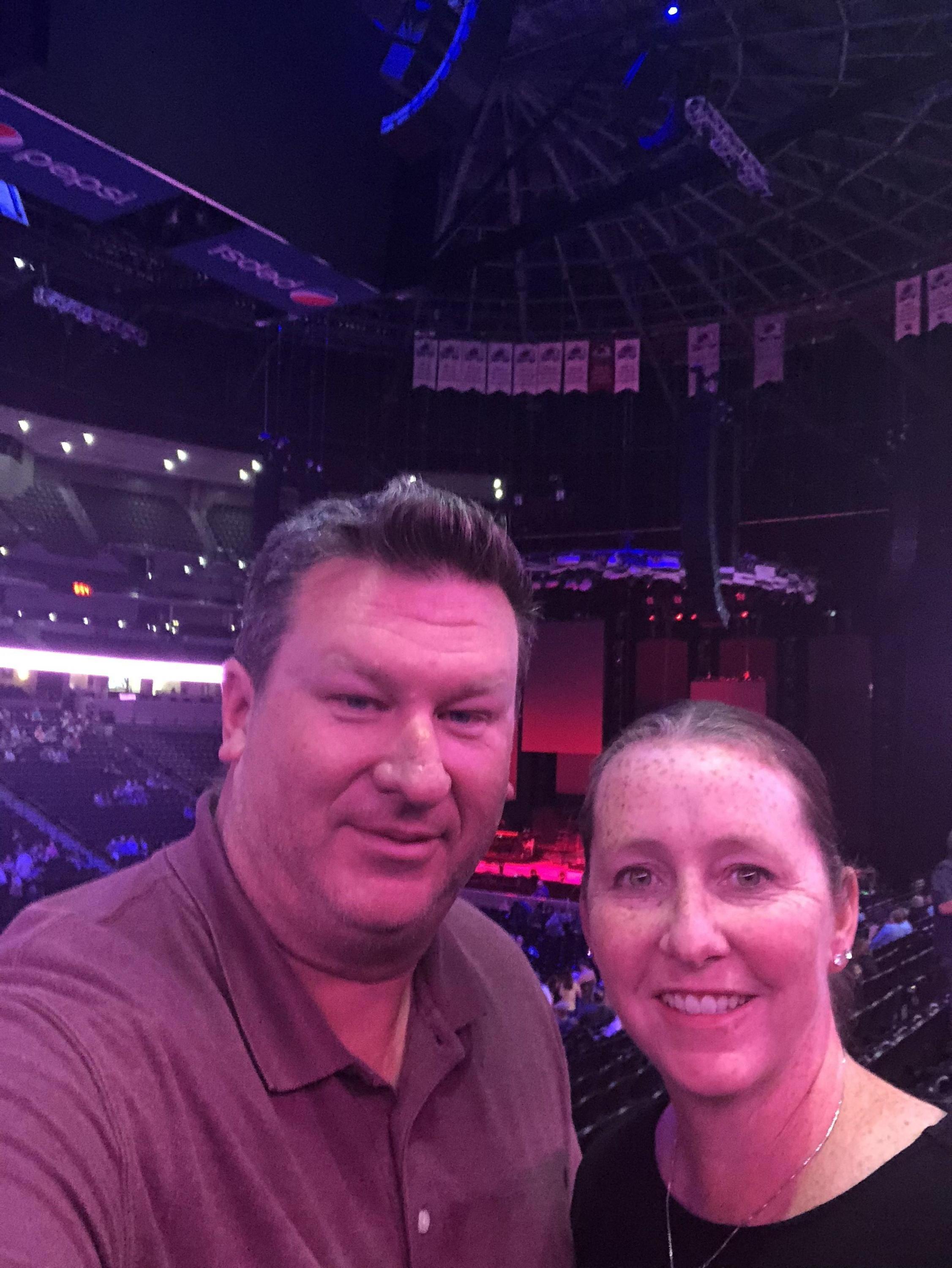 Rod Stewart & Cindi Lauper Live