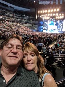 Rod Stewart & Cindi Lauper Live