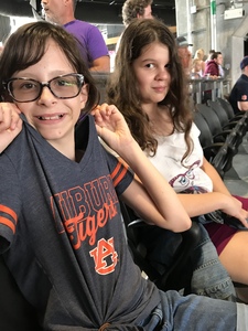 Washington Huskies vs. Auburn Tigers - Chick-fil-a Kickoff Game!