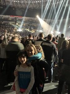 Kelly Clarkson - the Meaning of Life Tour With Kelsea Ballerini and Brynn Cartelli