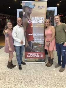 Kenny Chesney: Songs for the Saints Tour - Country