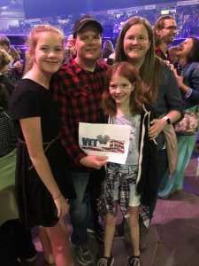 Carrie Underwood: the Cry Pretty Tour 360 - Country