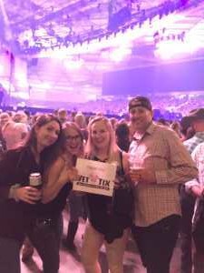 Carrie Underwood: the Cry Pretty Tour 360 - Country