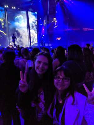 Carrie Underwood: the Cry Pretty Tour 360 - Country