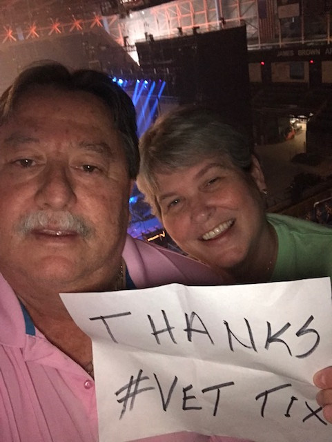 Kelsea Ballerini: Miss Me More Tour With Brett Young With Special Guest Brandon Ratcliff