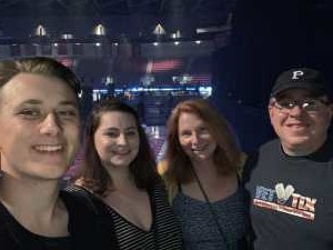 New Kids on the Block: the Mixtape Tour - Pop