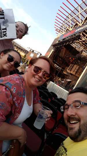 Blink-182 & Lil Wayne - Pop