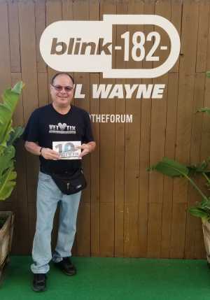 Blink-182 & Lil Wayne - Pop