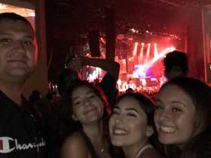 Blink-182 & Lil Wayne - Pop