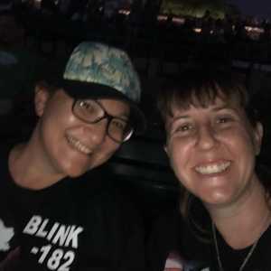 Blink-182 & Lil Wayne - Pop