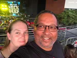 Blink-182 & Lil Wayne - Pop