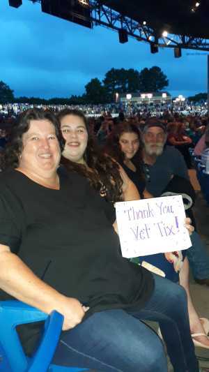 Brad Paisley Tour 2019 - Country