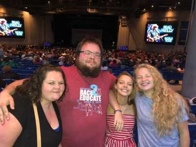 Brad Paisley Tour 2019 - Country