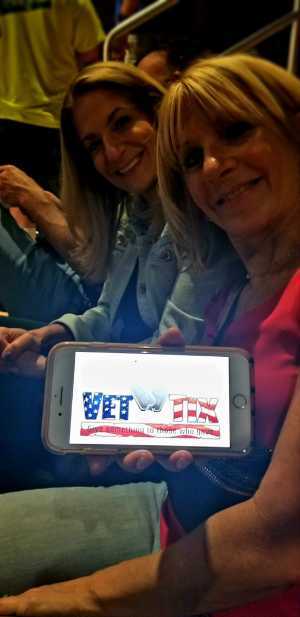 Hootie & the Blowfish: Group Therapy Tour - Pop