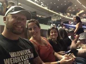 Hootie & the Blowfish: Group Therapy Tour - Pop