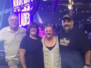 Hootie & the Blowfish: Group Therapy Tour - Pop