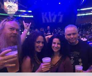 Kiss: End of the Road World Tour - Pop