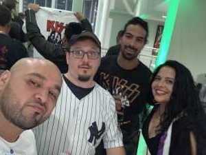 Kiss: End of the Road World Tour - Pop