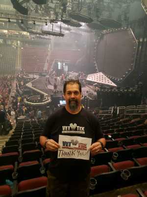 Kiss: End of the Road World Tour - Pop