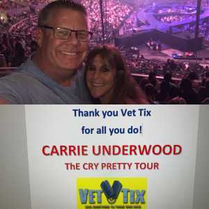 Carrie Underwood - the Cry Pretty Tour