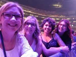 Carrie Underwood - the Cry Pretty Tour