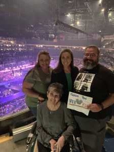 Carrie Underwood - the Cry Pretty Tour