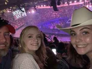 Carrie Underwood: the Cry Pretty Tour 360