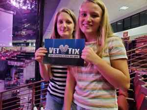 Carrie Underwood: the Cry Pretty Tour 360