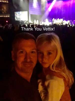 Silence the Violence - Benefit Concert: Katy Perry, Norah Jones, Mavis Staples, the Celebration Gospel Choir, Jeremy Elliot