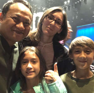 Silence the Violence - Benefit Concert: Katy Perry, Norah Jones, Mavis Staples, the Celebration Gospel Choir, Jeremy Elliot