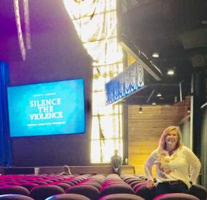 Silence the Violence - Benefit Concert: Katy Perry, Norah Jones, Mavis Staples, the Celebration Gospel Choir, Jeremy Elliot