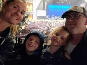 Silence the Violence - Benefit Concert: Katy Perry, Norah Jones, Mavis Staples, the Celebration Gospel Choir, Jeremy Elliot