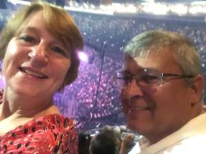 Carrie Underwood: the Cry Pretty Tour 360