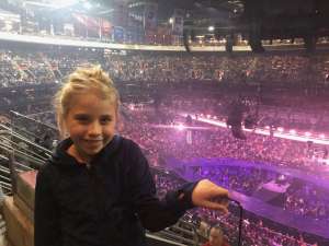 Carrie Underwood: the Cry Pretty Tour 360