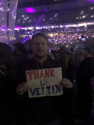 Carrie Underwood: the Cry Pretty Tour 360