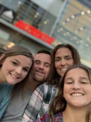 Carrie Underwood: the Cry Pretty Tour 360