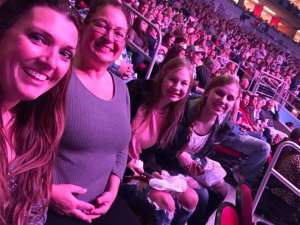 Carrie Underwood: the Cry Pretty Tour 360